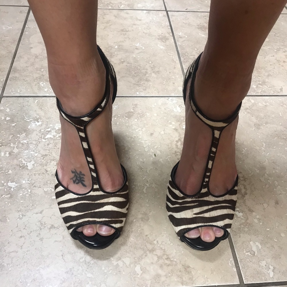 ANTONIO MELANI Zebra Print T-Strap Heels in Black and Cream